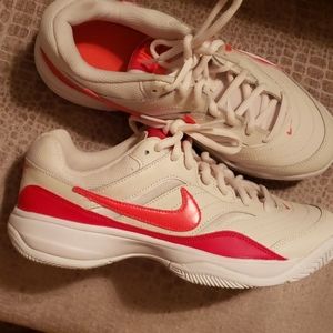Nike running shoes size 8.5